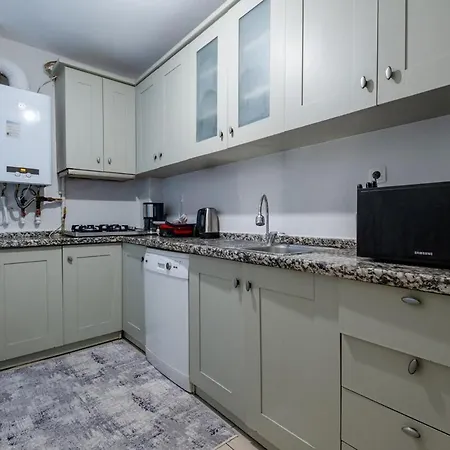 3-bedroom Appartamento